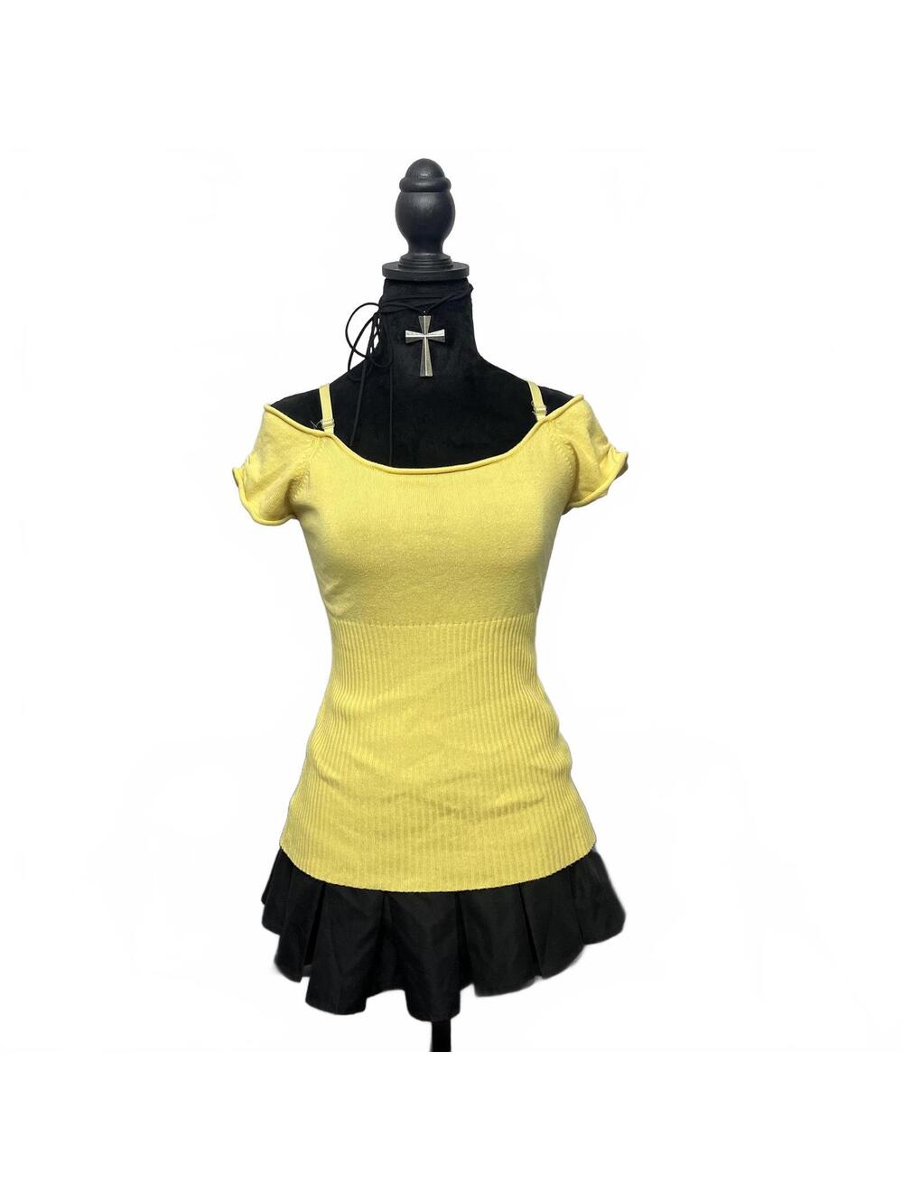 Y2K Capucina Light Yellow Peek Shoulders Ribbed Top Sz M Coquette 2000s Preppy